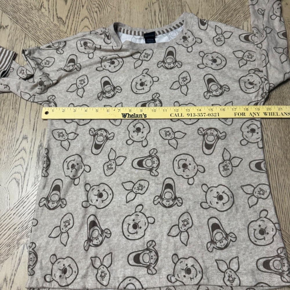 Disney Women's Size‎ Small Winnie the Pooh Tigger Lounge Pajama Crewneck Top - Picture 6 of 7